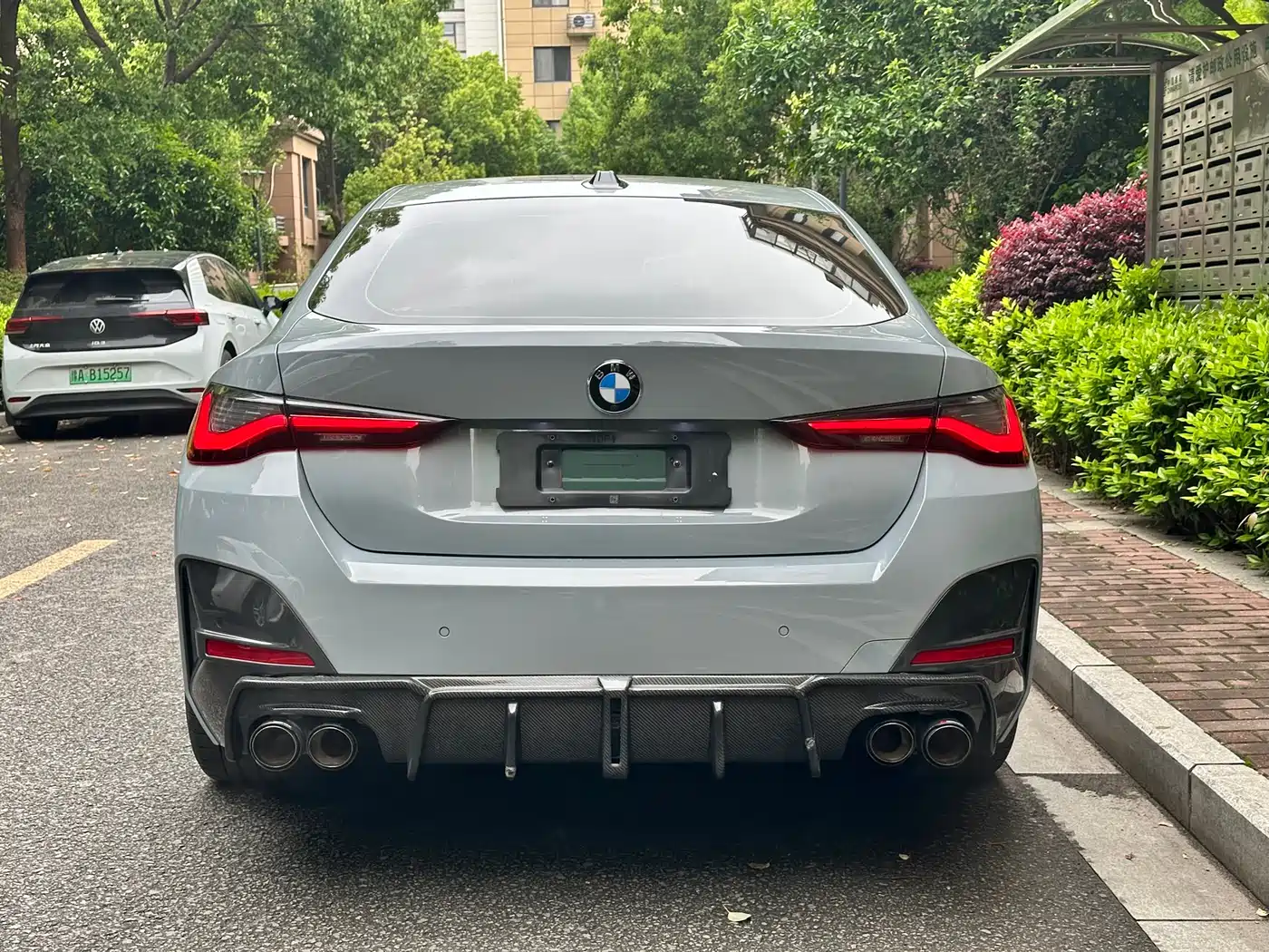 BMW 4 Series 2023 425i Gran Coupe M Sport Shadowline Package фото 11