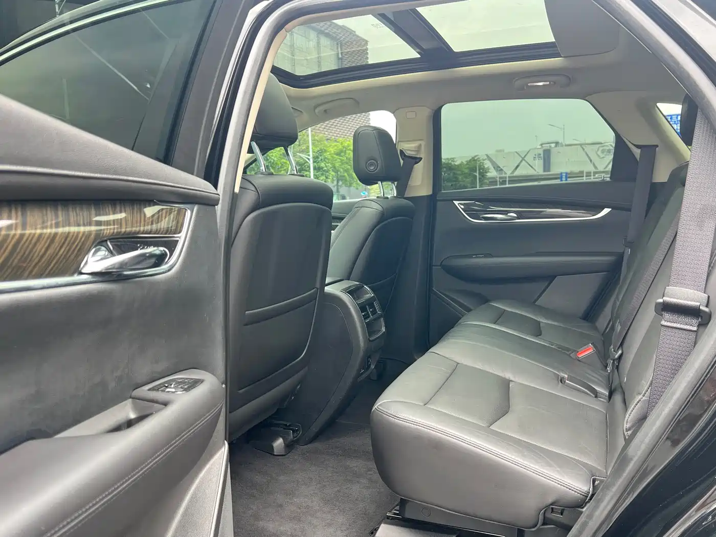 Cadillac XT5 2017 Anniversary Edition 28T 4WD Luxury фото 26