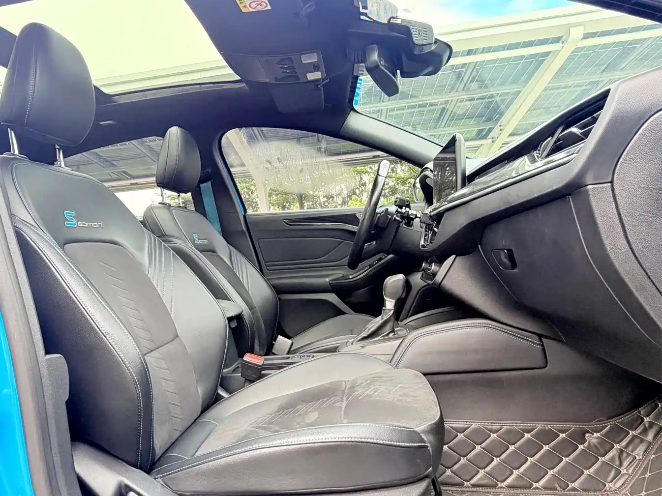 Photo 14 - Ford Focus