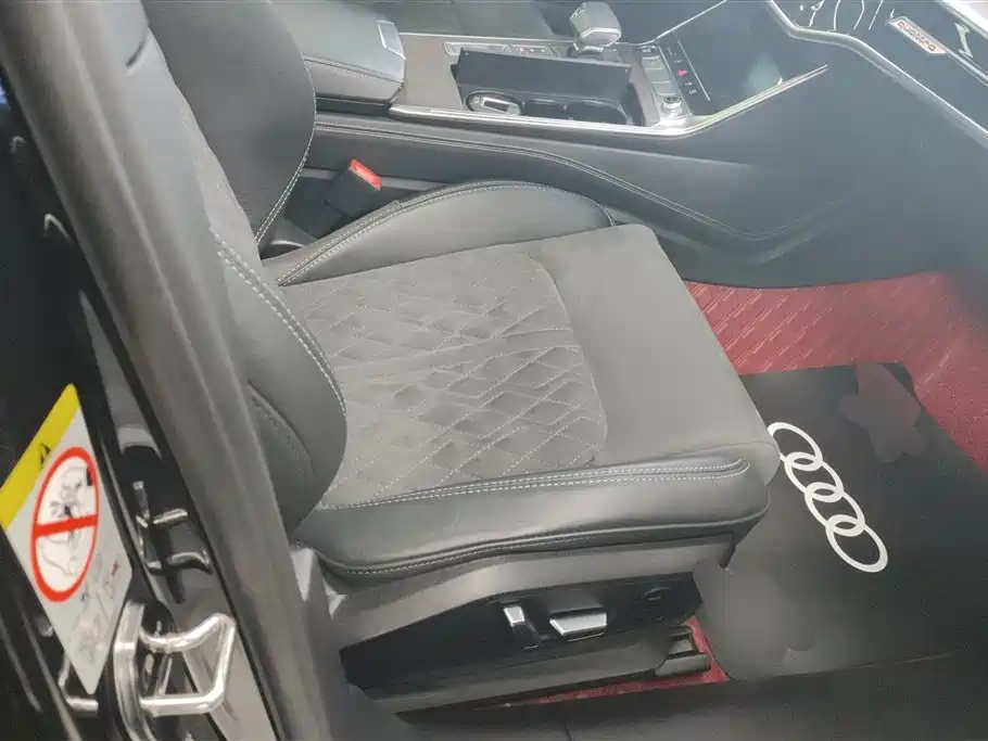 Audi A6L 2023 55 TFSI quattro Flagship Dynamic фото 8