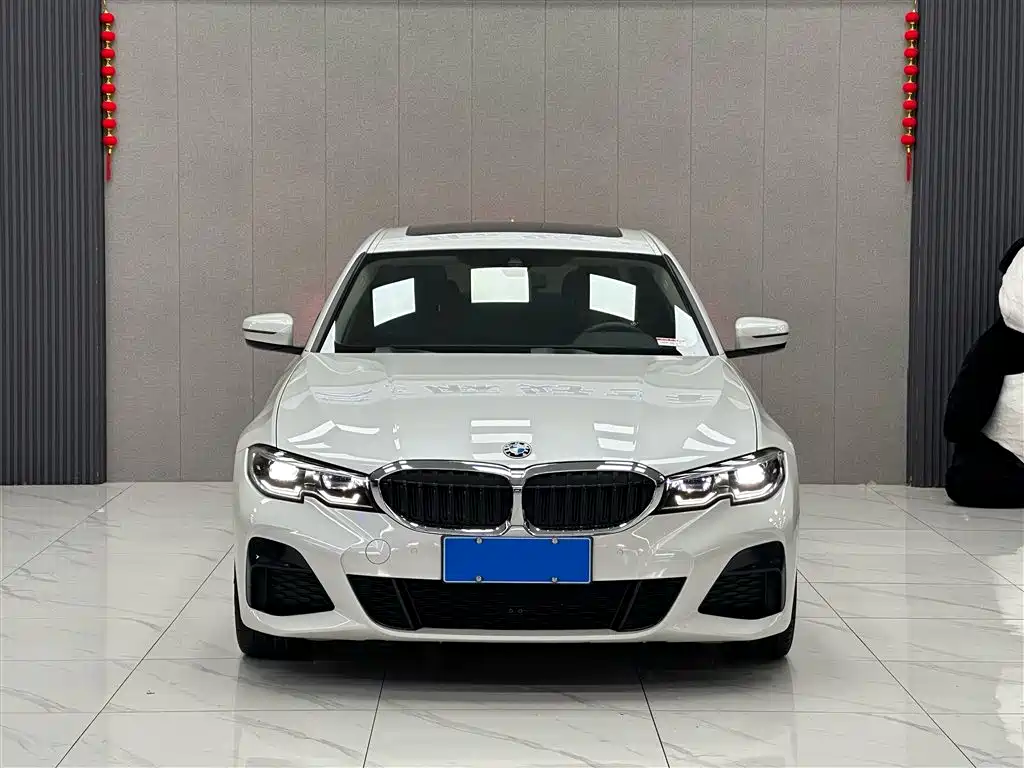 BMW 3 Series 2021 Facelift 325Li M Sport Package фото 2