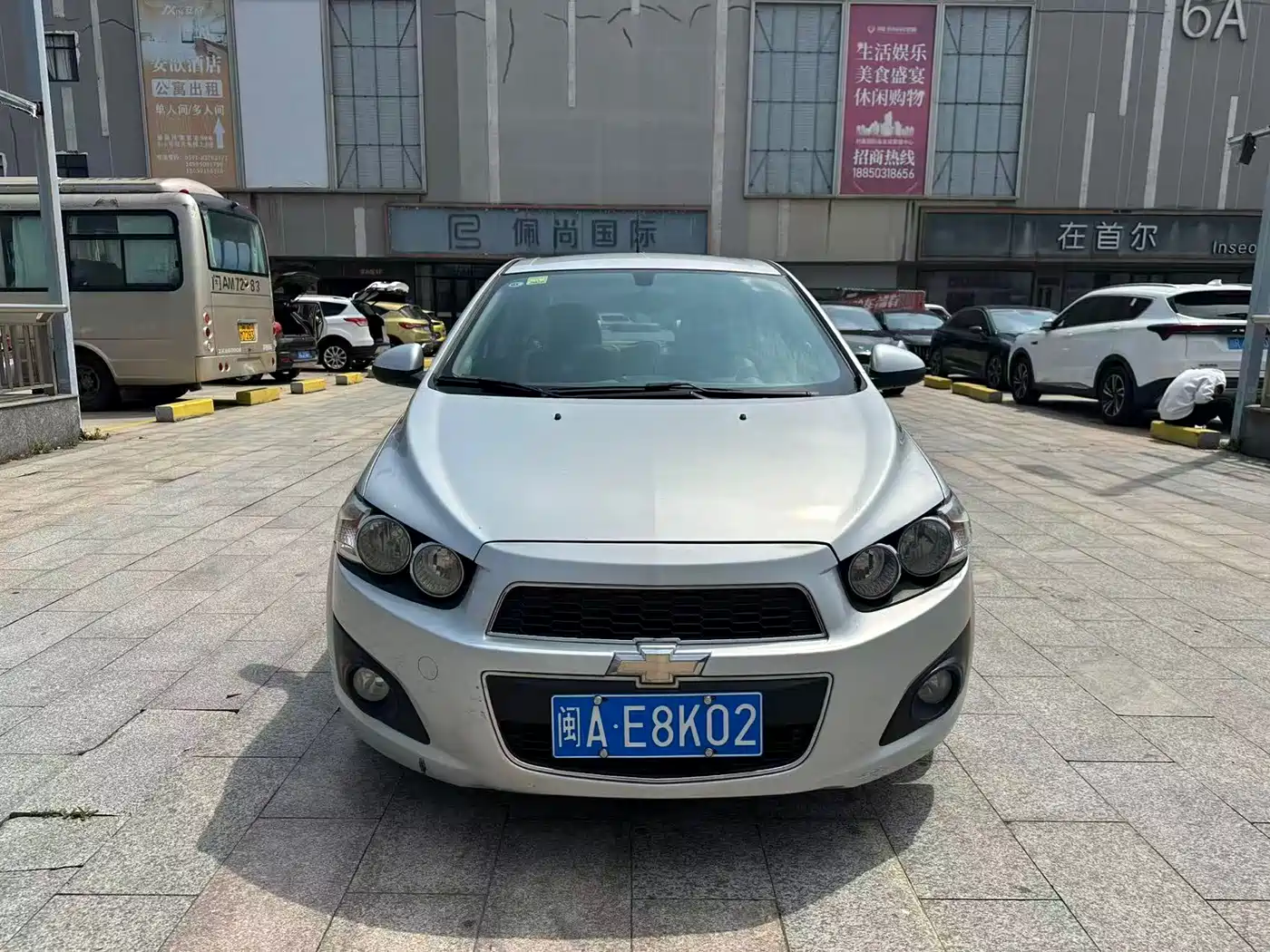 Chevrolet Aveo 2011 Sedan 1.4L AT SE фото 2