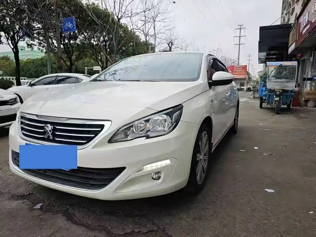 Peugeot 408 2016 1.6T Automatic Luxury Edition