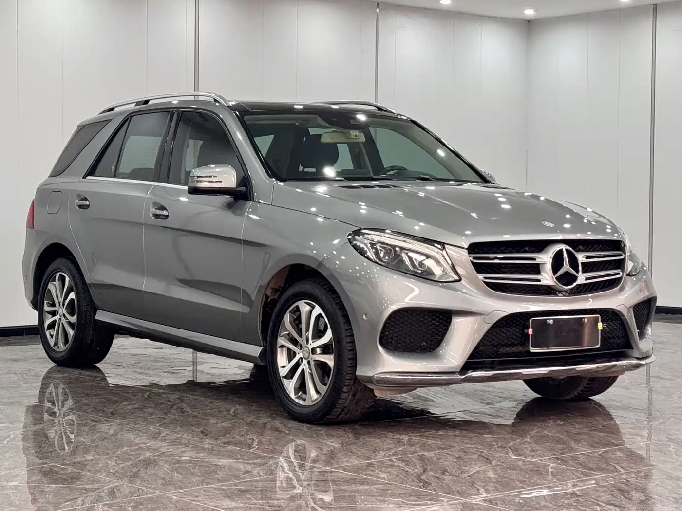 Mercedes-Benz GLE 2016 GLE 350 d 4MATIC фото 3