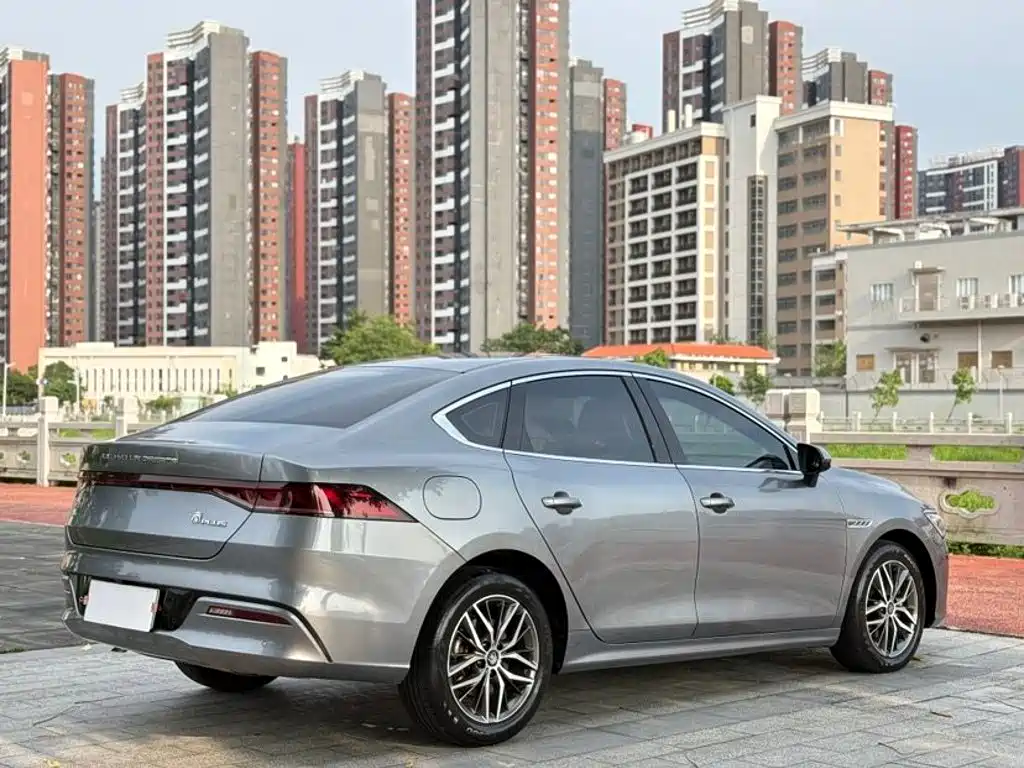 Фото 9 - BYD Qin PLUS