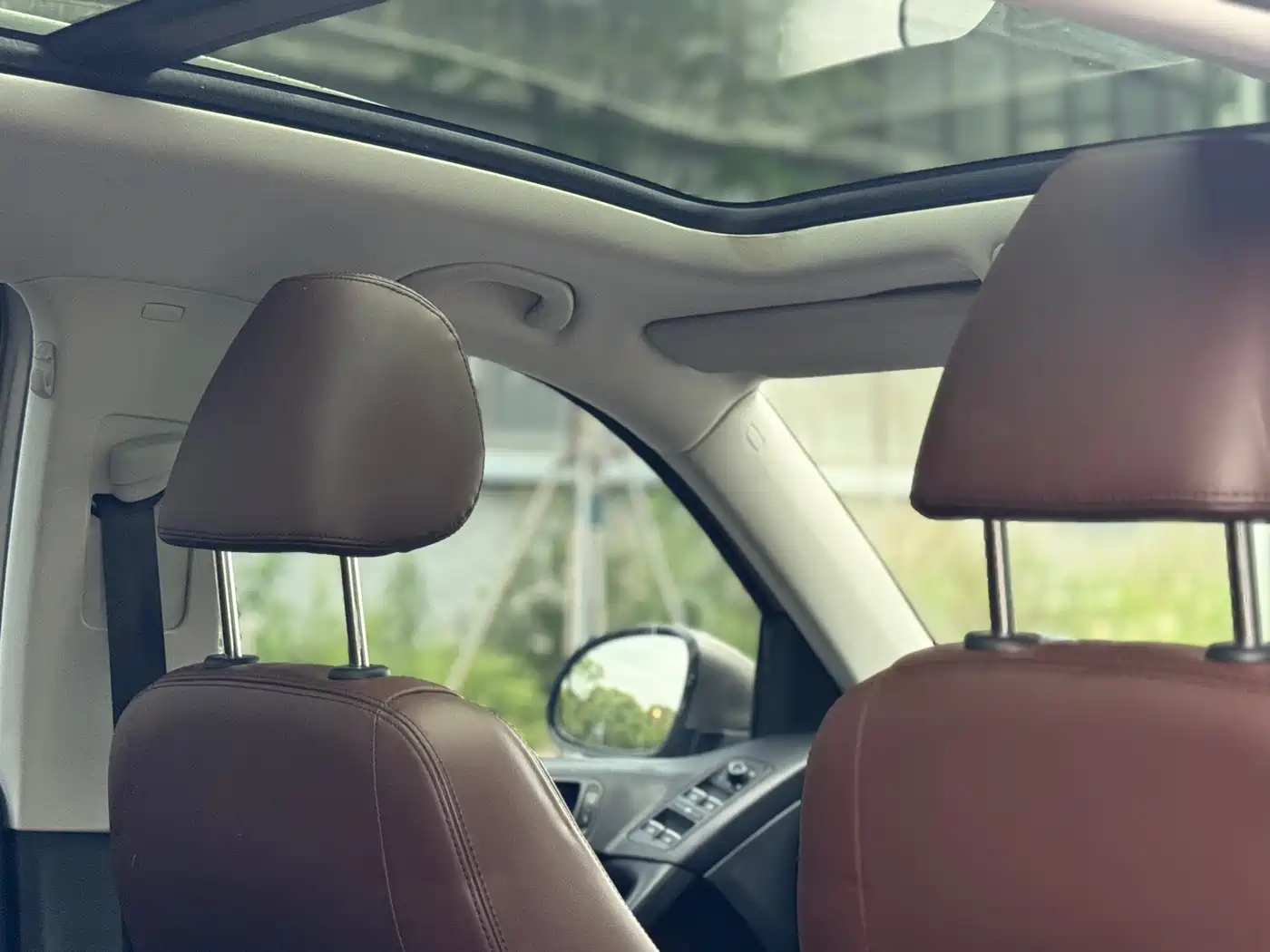 Volkswagen Tiguan 2015 1.8TSI Automatic 2WD Highline фото 6