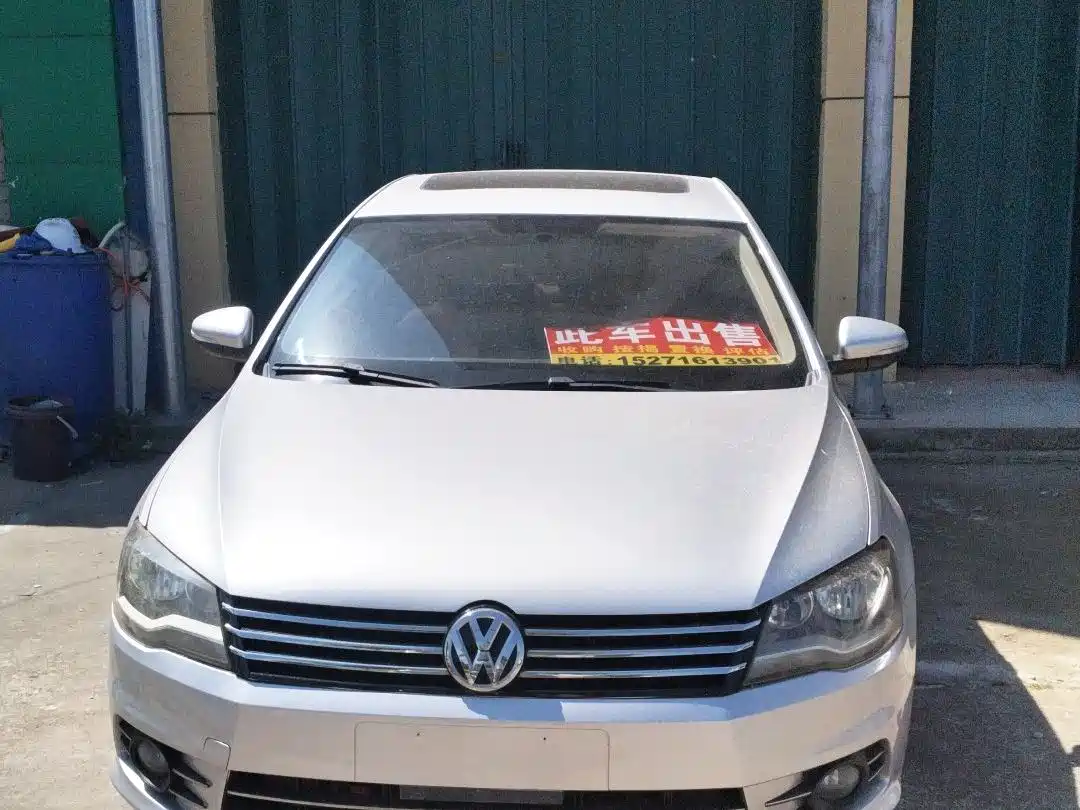 Volkswagen Bora 2014 1.6L Automatic Comfort Edition фото 5