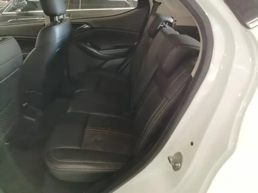 BYD Yuan 2018 2017 1.5L Auto Cool Connect