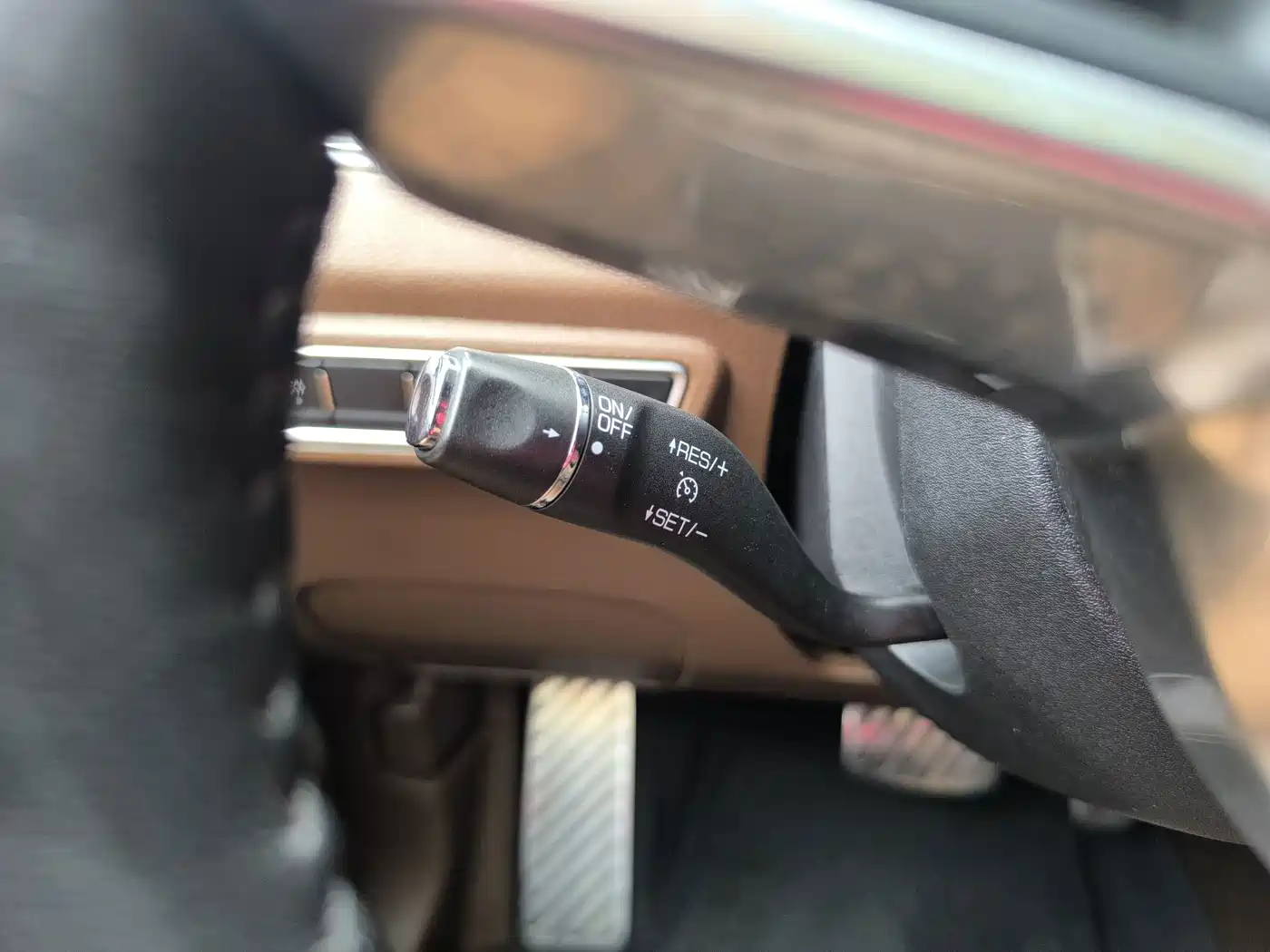 Zotye T800 2019 2018 2.0T Automatic Premium Smart Connection 7-seater
