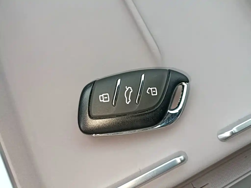 Roewe M7 DMH 2026 2025 1.5T 115km Standard