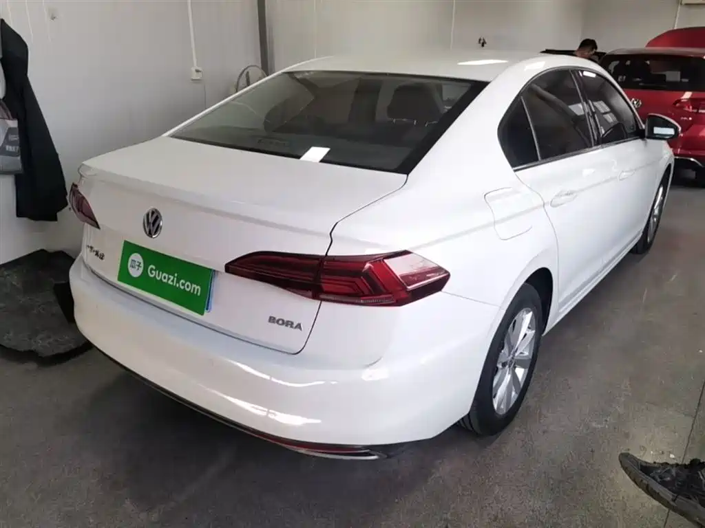 Volkswagen Bora 2019 Facelift 1.5L Automatic Comfort China VI фото 7
