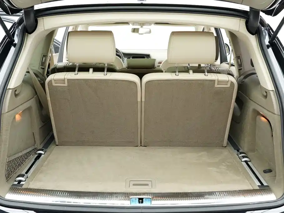 Audi Q7 2011 2011 3.0 TFSI Technology (245kW)