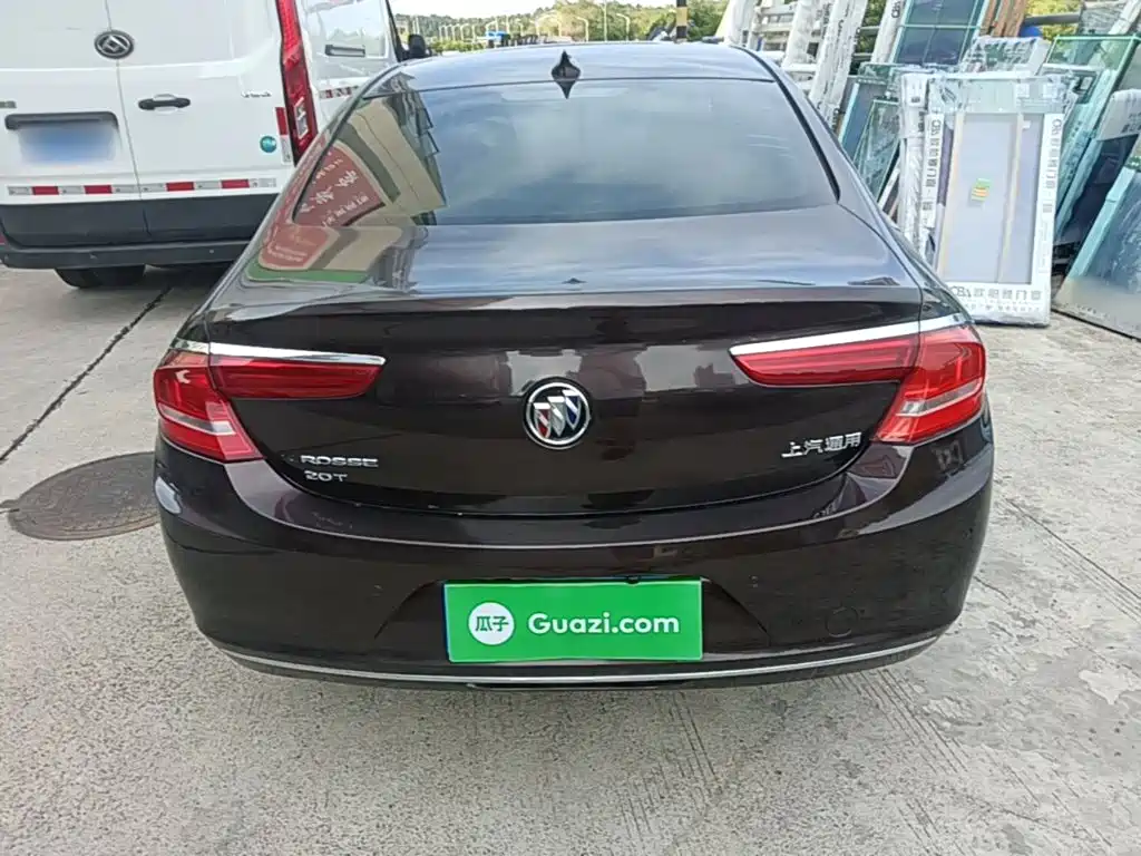 Фото 6 - Buick LaCrosse