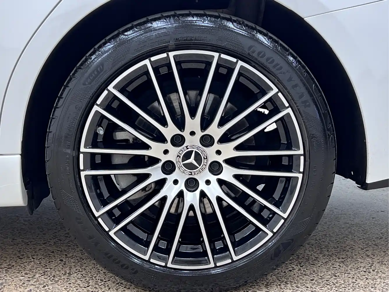 Mercedes-Benz C-Class 2022 C 260 L Sport Edition фото 10