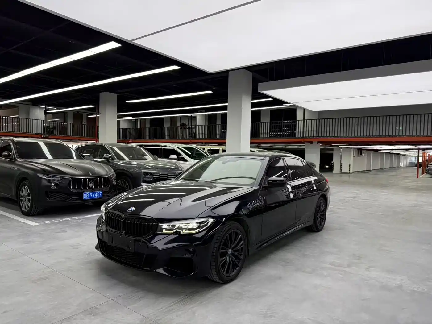 BMW 3 Series 2022 325Li M Sport Shadow Edition
