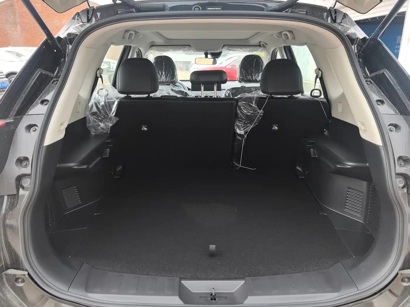 Nissan X-Trail 2026 2025 Honor 2.0L 2WD Leading Edition