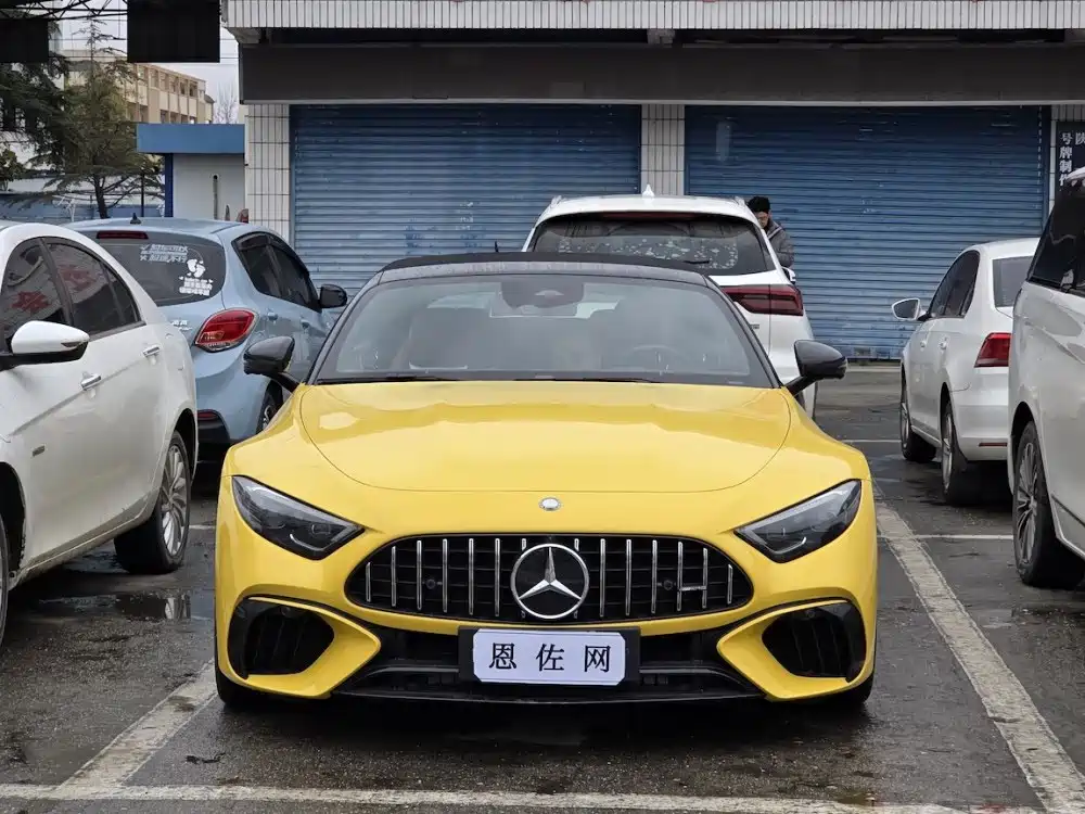 Mercedes-Benz SL-Class AMG 2024 AMG SL 63 4MATIC+ фото 3