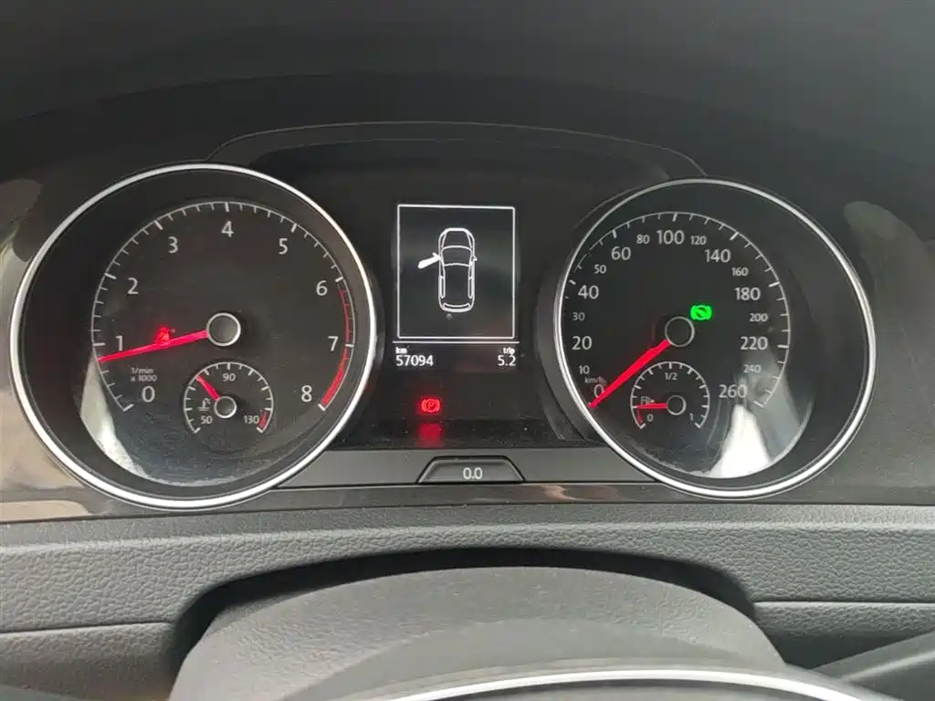 Volkswagen Golf 2019 280TSI DSG Luxury (China V) фото 12