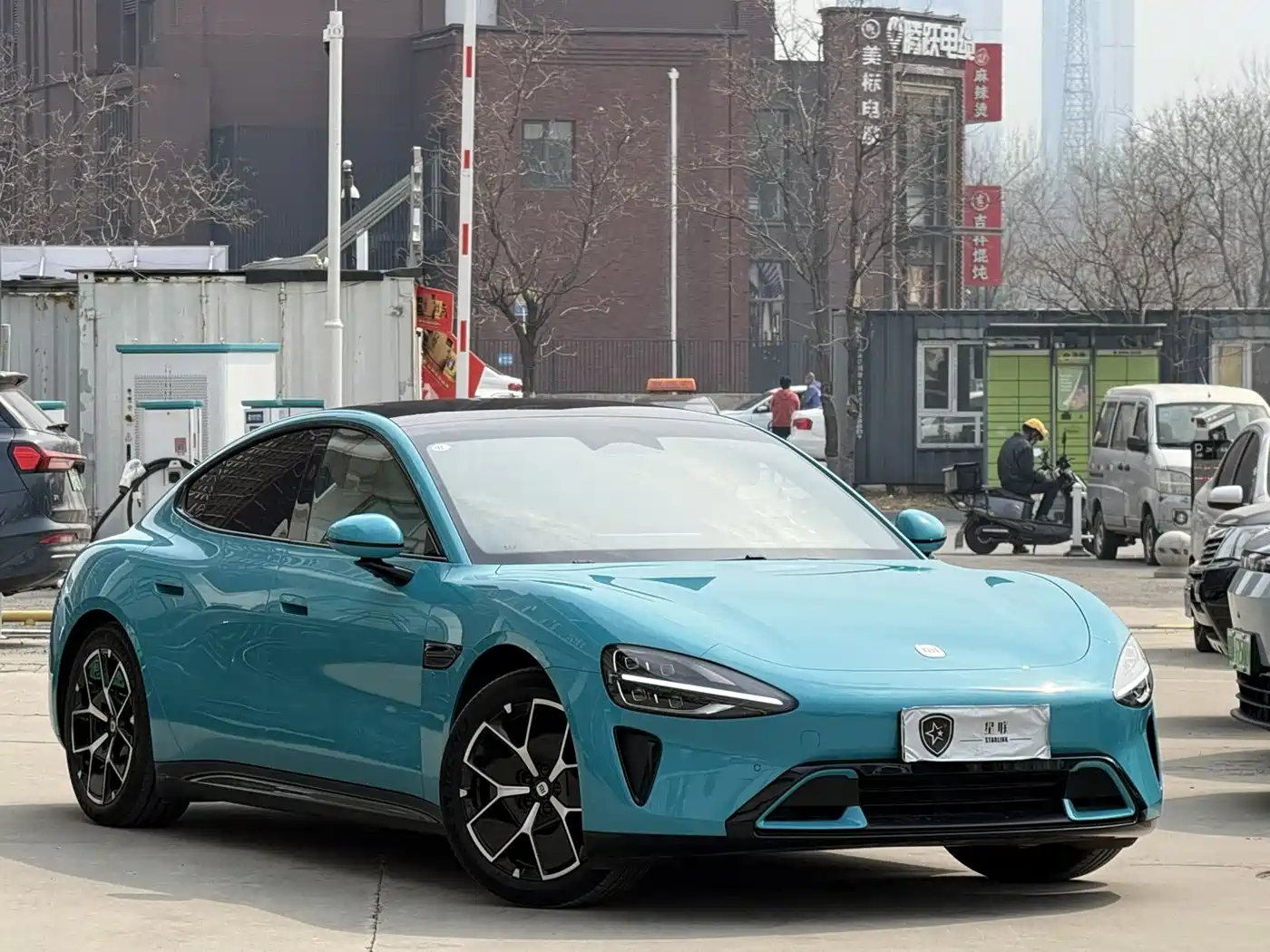 XIAOMI CAR XIAOMI SU7