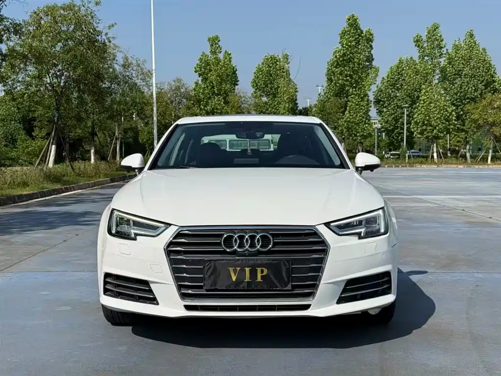 Audi A4L 2019 40 TFSI Progressive (China VI) фото 2