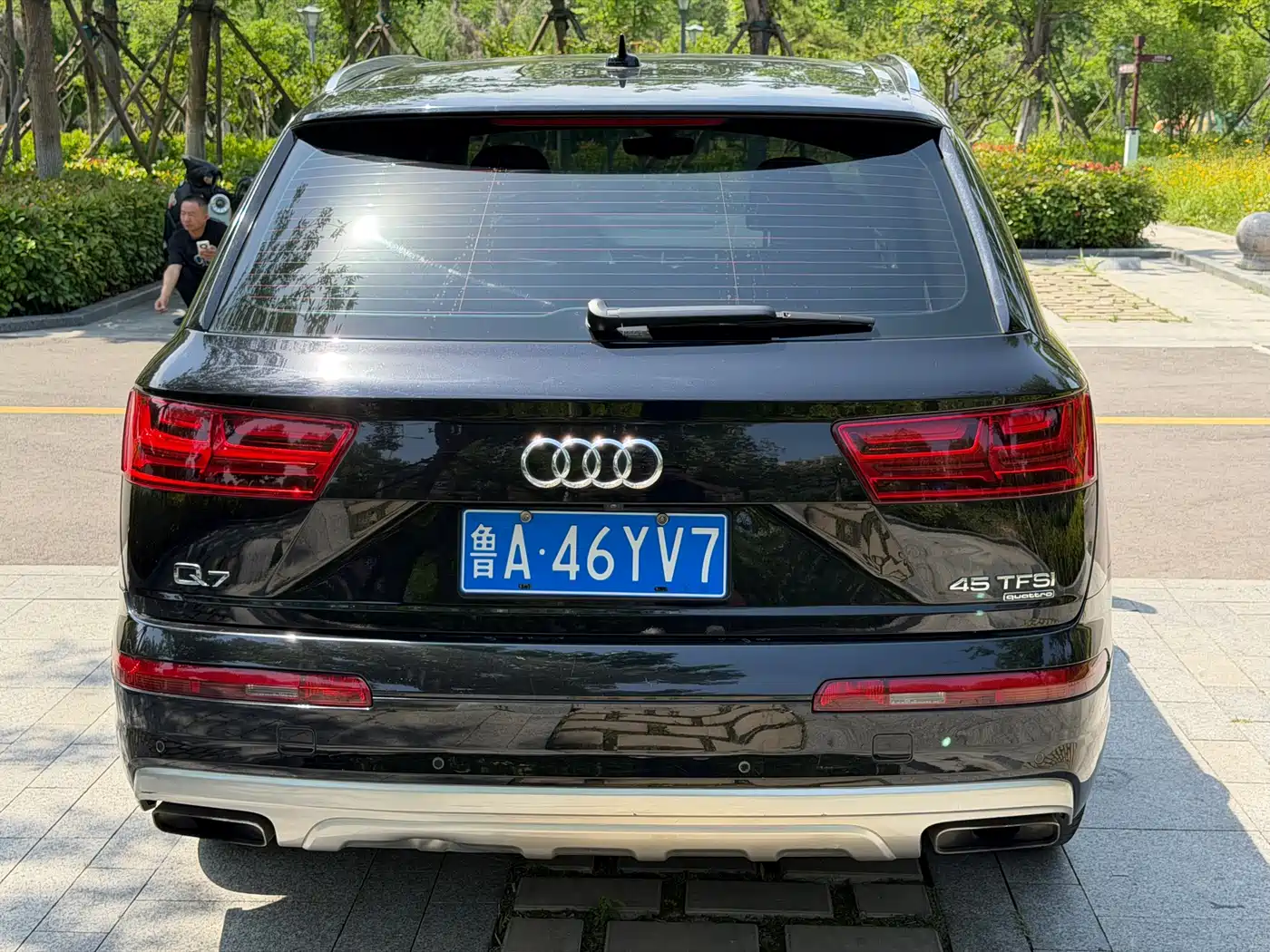 AUDI Q7