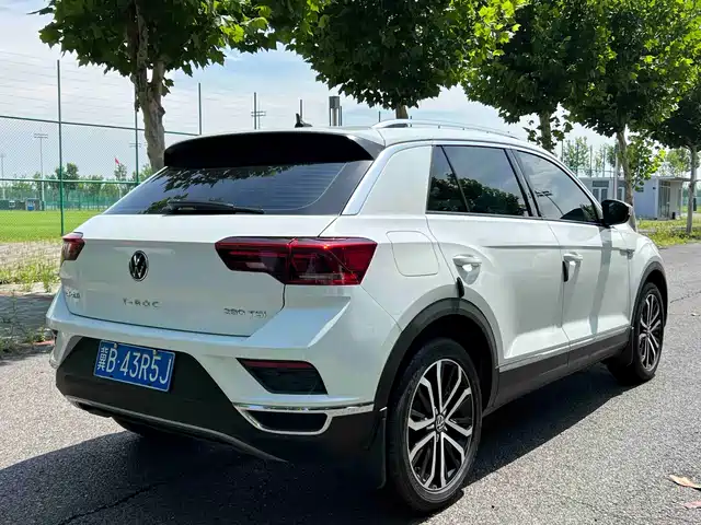 Volkswagen T-ROC 2022 280TSI DSG 2WD Comfort PLUS — фото 4