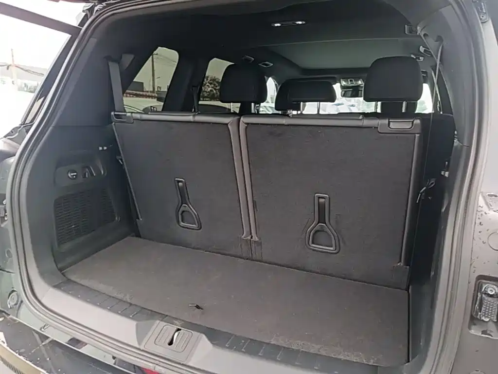 GAC Trumpchi Trumpchi GS8 2022 Pilot Series 2.0TGDI 2WD Luxury Smart Connect Edition (7-Seater) фото 18