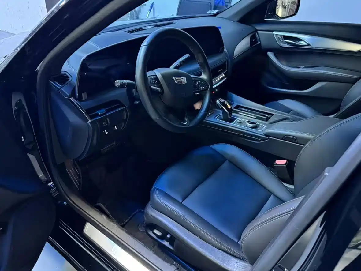 Cadillac CT5 2024 28T Platinum Edition фото 13