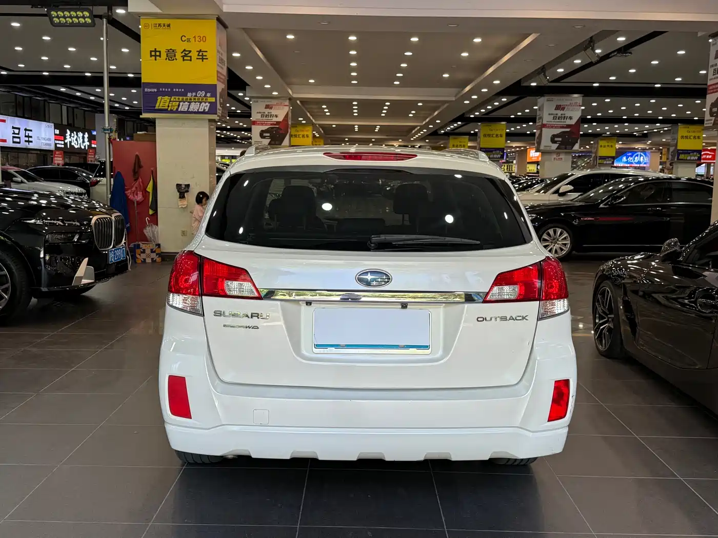 Subaru Outback 2012 2.5i Luxury Edition фото 6