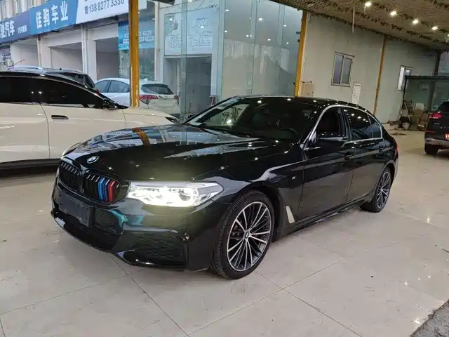 BMW 5 Series 2019