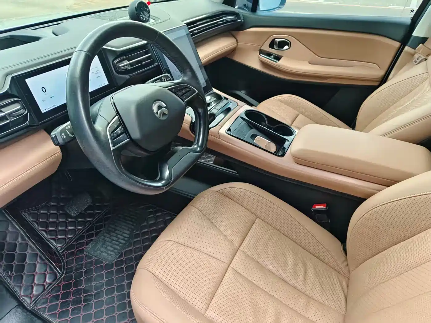 NIO ES8 2018 2018 Founder Edition