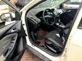 Фото 16 - Ford Focus