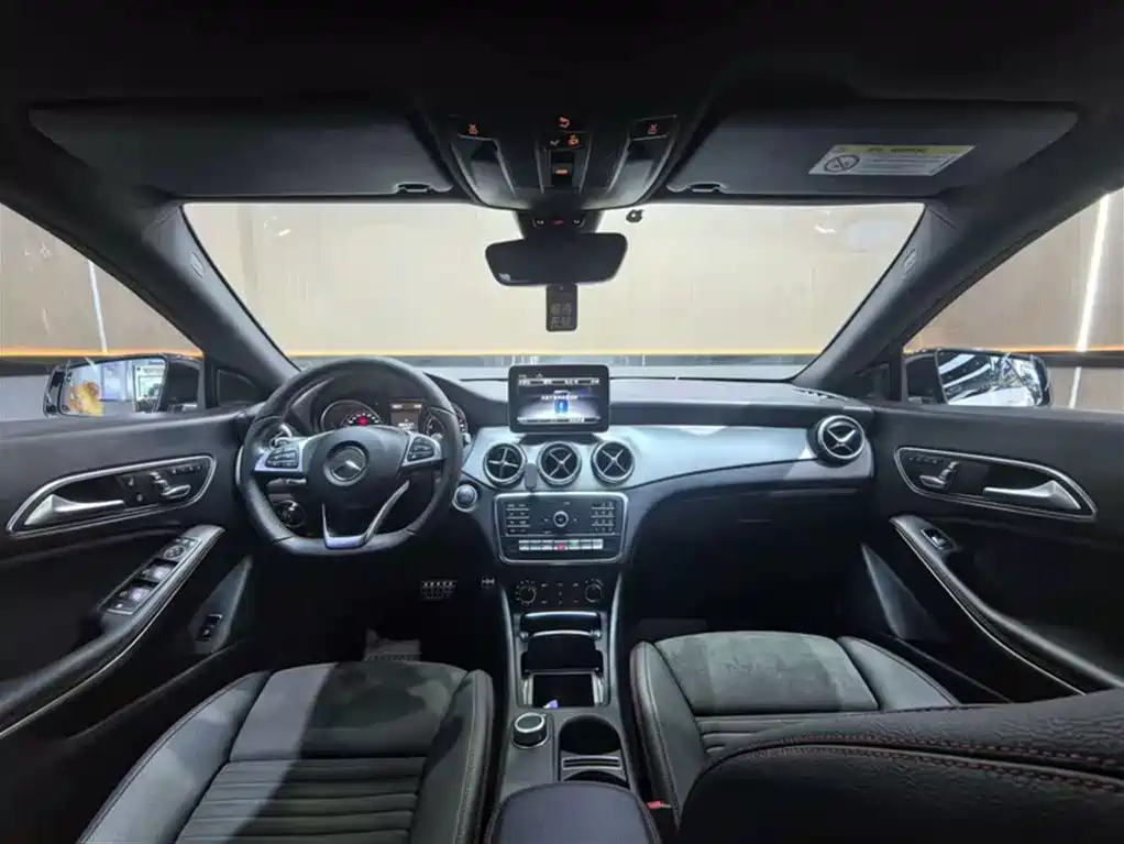 Mercedes-Benz CLA (Import) 2016 CLA 220 4MATIC фото 4