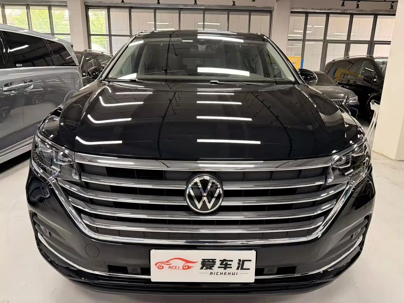 Volkswagen Viloran 2024 380TSI Prestige Edition фото 2