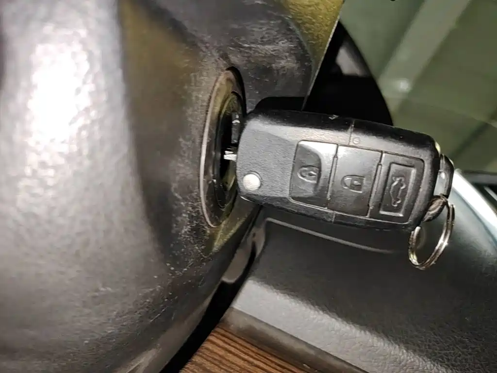 Dongfeng Fengxing Fengxing CM7 2016 2016 2.0T Manual Luxury