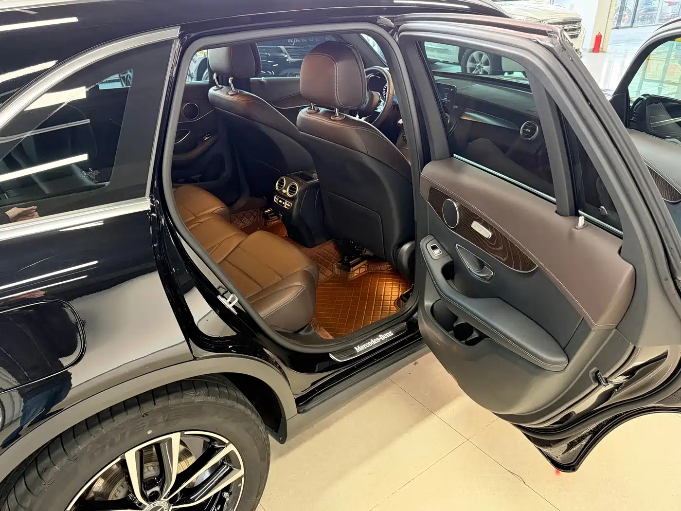 Mercedes-Benz GLC 2021 GLC 260 L 4MATIC Luxury фото 8