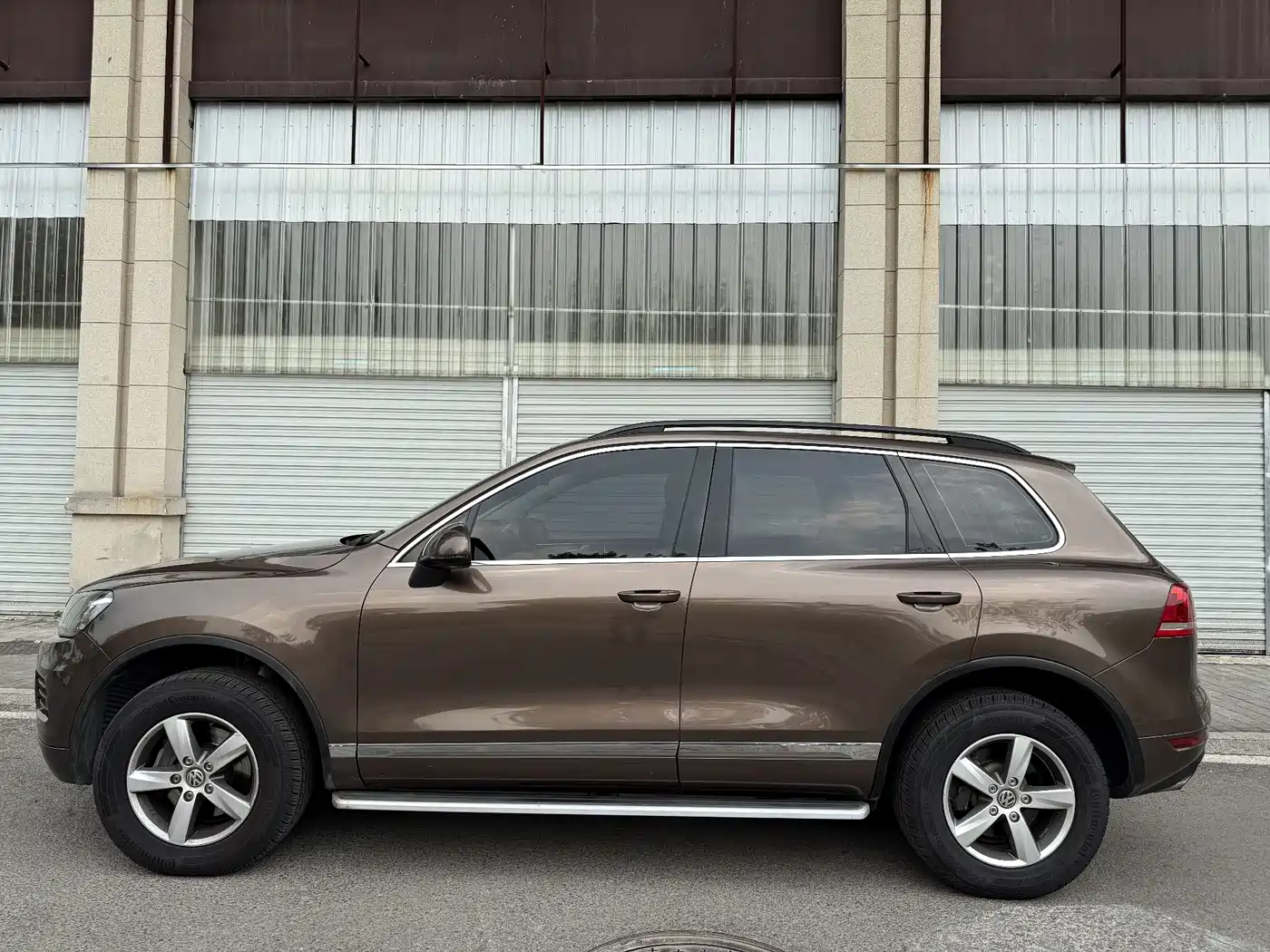Фото 3 - Volkswagen Touareg