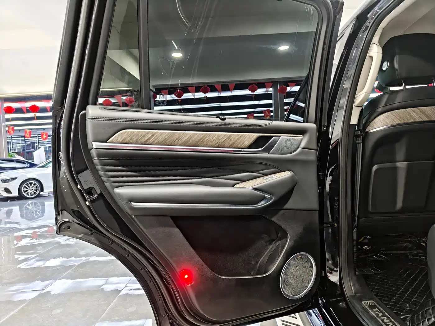 Tank 500 2022 3.0T Sport Edition Zaojing 5-Seater фото 8