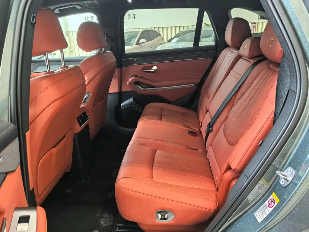 BYD Tang L 2025 2025 DM 175KM Drone Player Edition