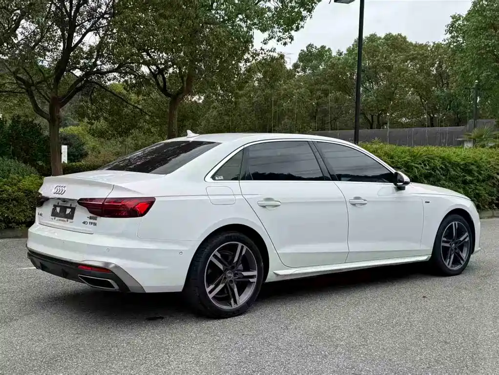 Audi A4L 2020 40 TFSI Fashion Dynamic Edition фото 9