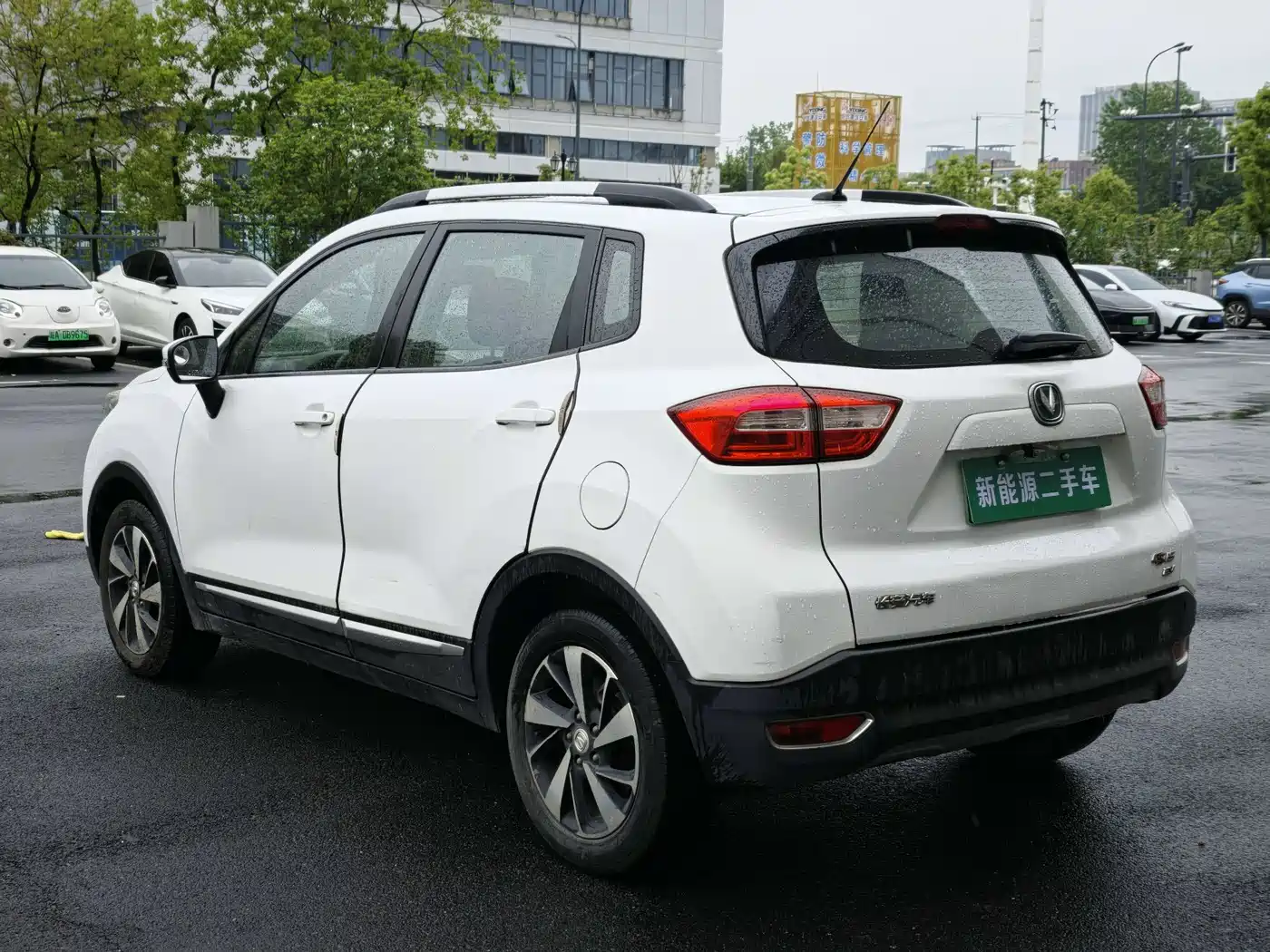 CHANGAN CS15EV