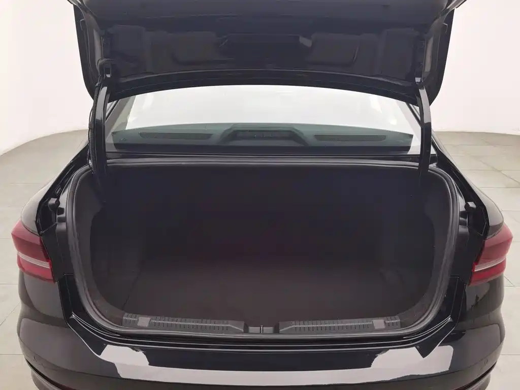 Volkswagen Lavida, миниатюра 16