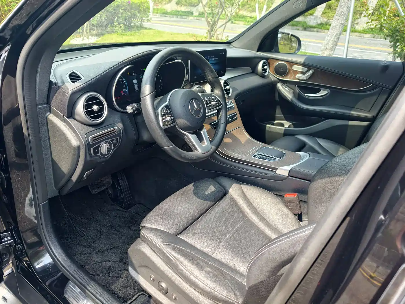 Mercedes-Benz GLC 2020 GLC 260 L 4MATIC Luxury фото 7