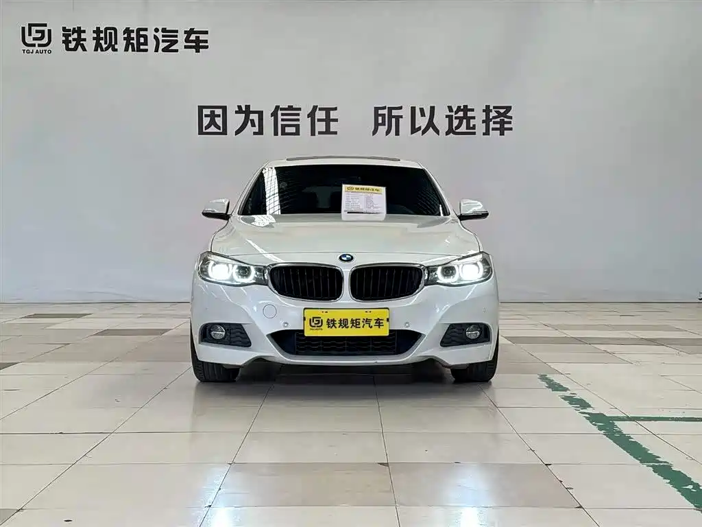 BMW 3 Series GT 2020 320i M Sport Package фото 2
