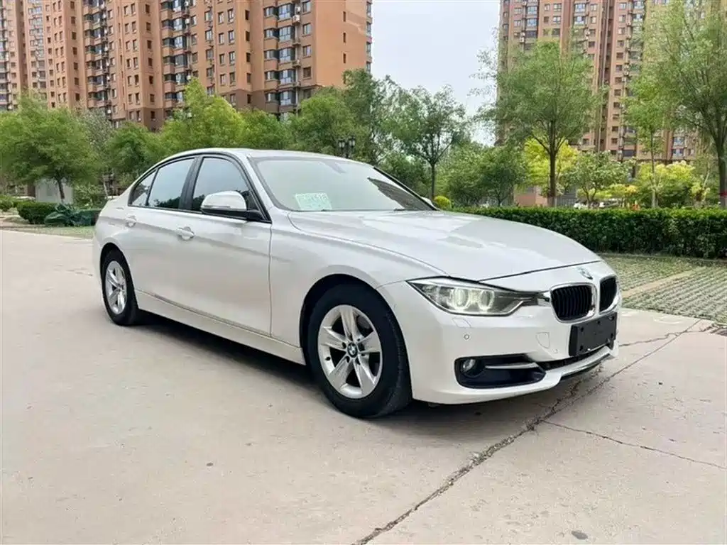 BMW 3 Series 2015 320Li Fashion фото 3