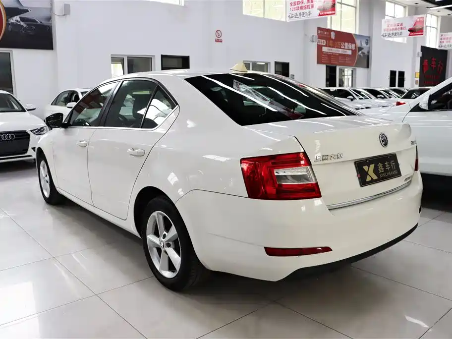 Škoda Octavia 2015 1.6L Automatic逸俊版 фото 6