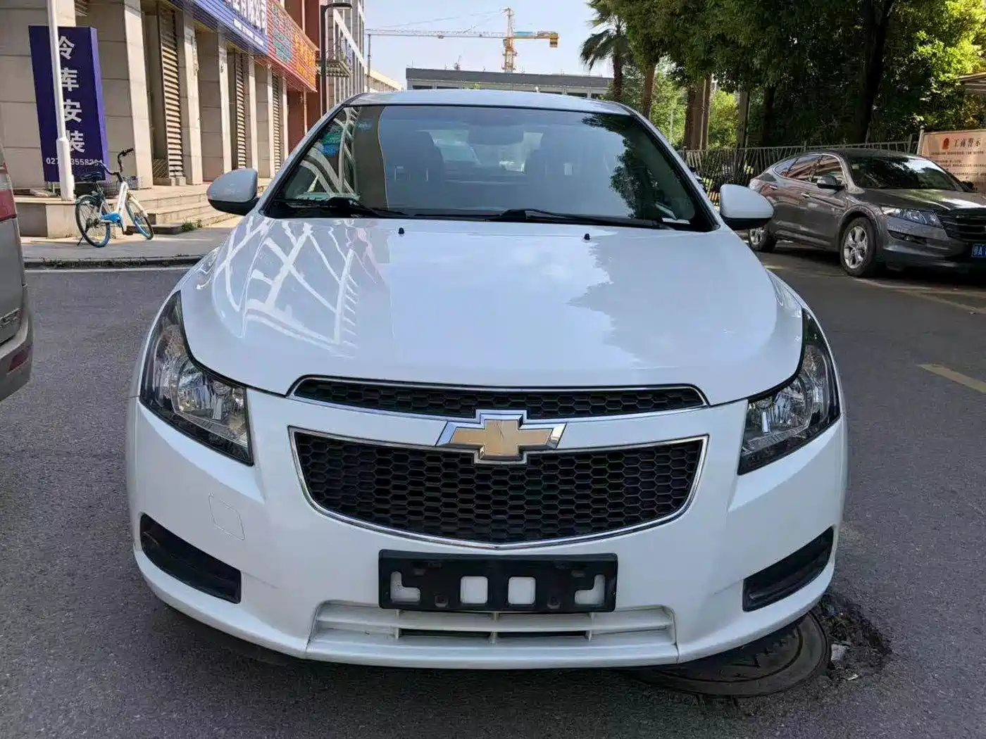 Chevrolet Cruze 2013 Model 1.8L SX AT фото 3