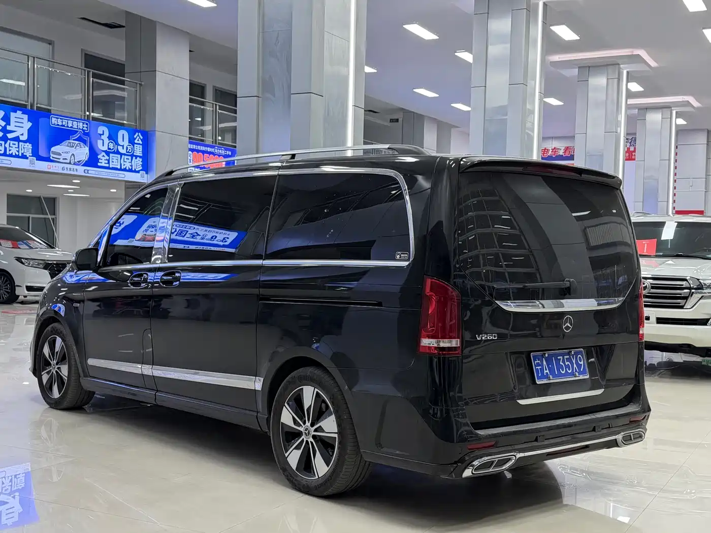 Mercedes-Benz V-Class 2022 V 260 Prestige Edition фото 7