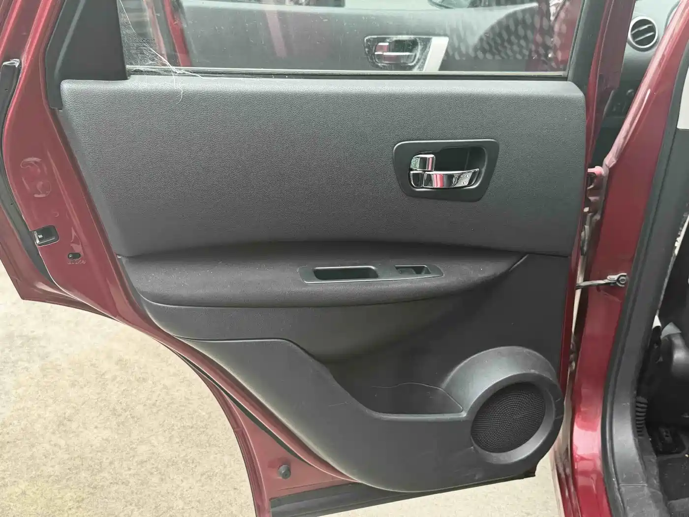 Nissan Qashqai 2012 2012 2.0XL Fire CVT 2WD