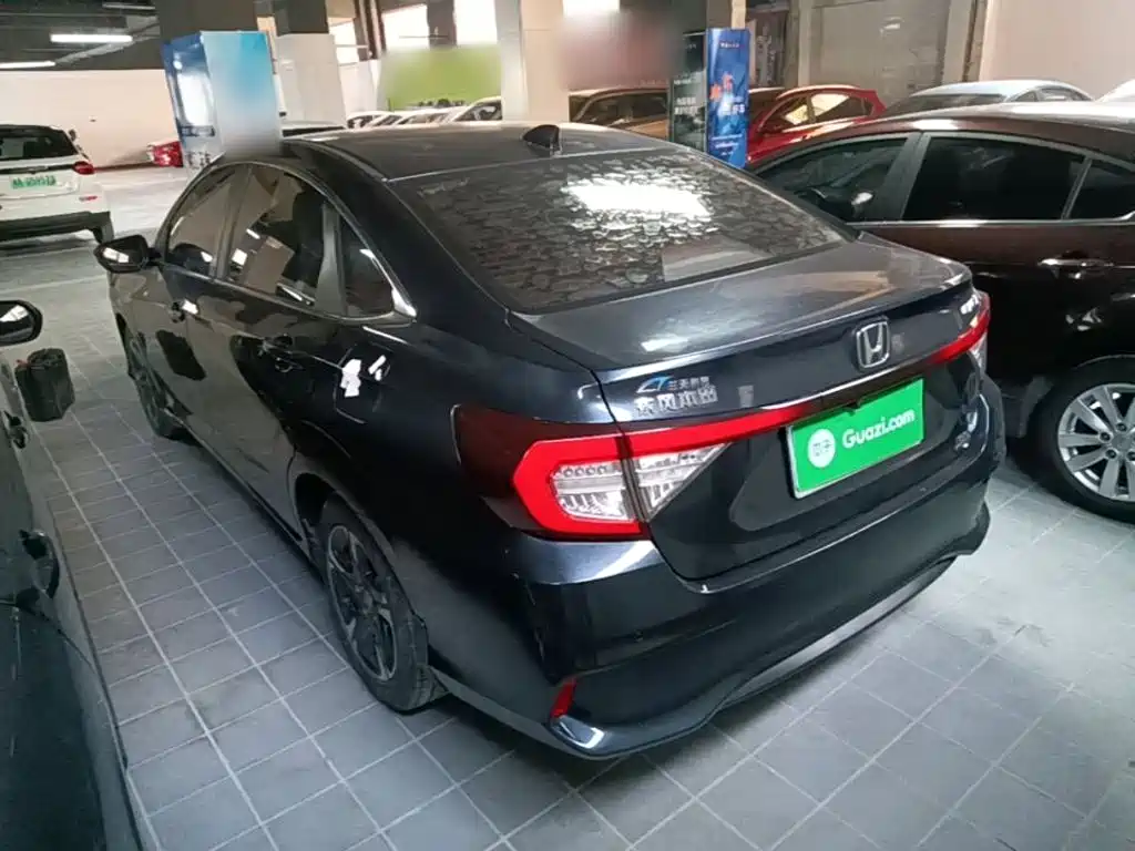 Фото 5 - Honda ENVIX